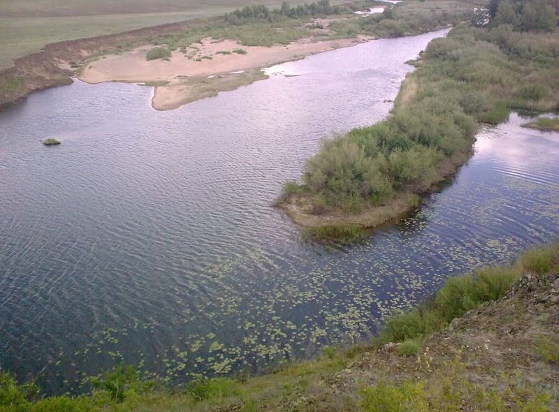 Река сундук